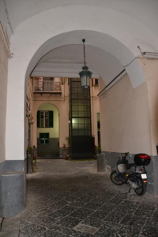 Bed and Breakfast Napoli Pietrasanta Lt Екстер'єр фото