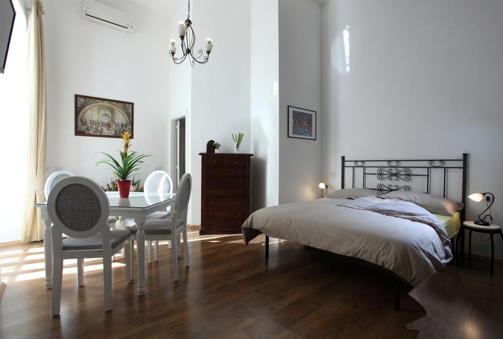 Bed and Breakfast Napoli Pietrasanta Lt Екстер'єр фото